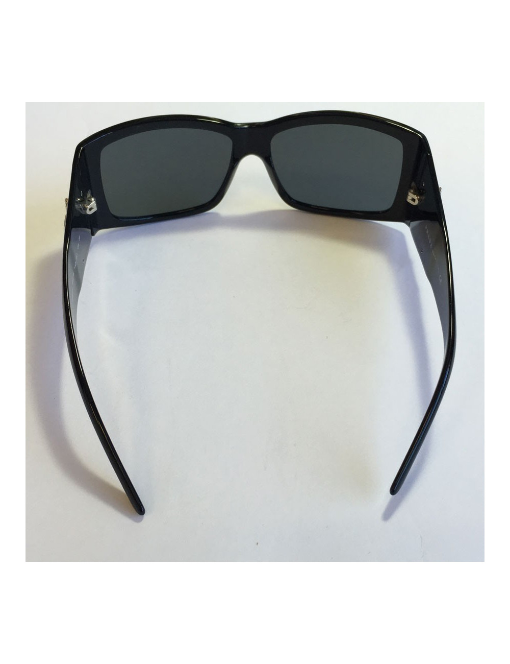 Lunettes de soleil PRADA en plexi noir