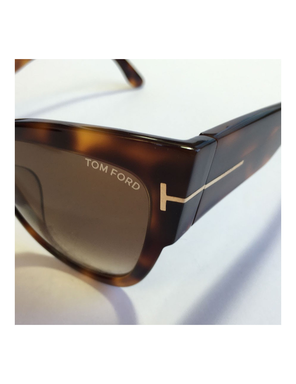 Lunettes de soleil TOM FORD en plexi façon écaille de tortue