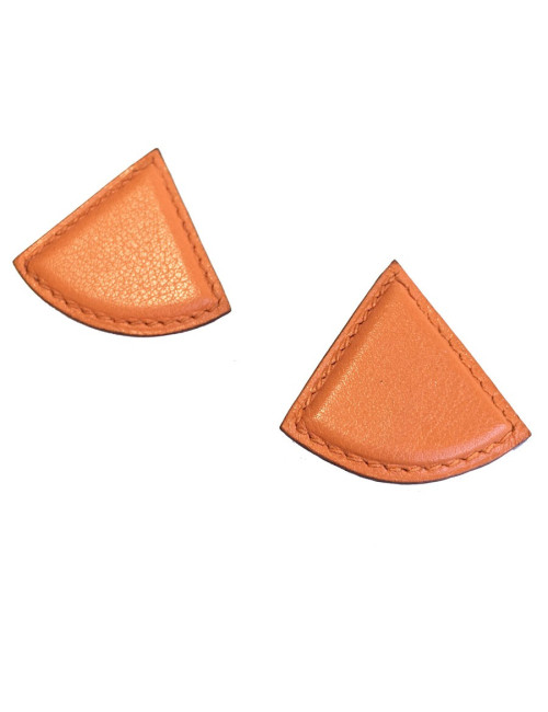 Boucles d'oreille clips HERMES en cuir orange