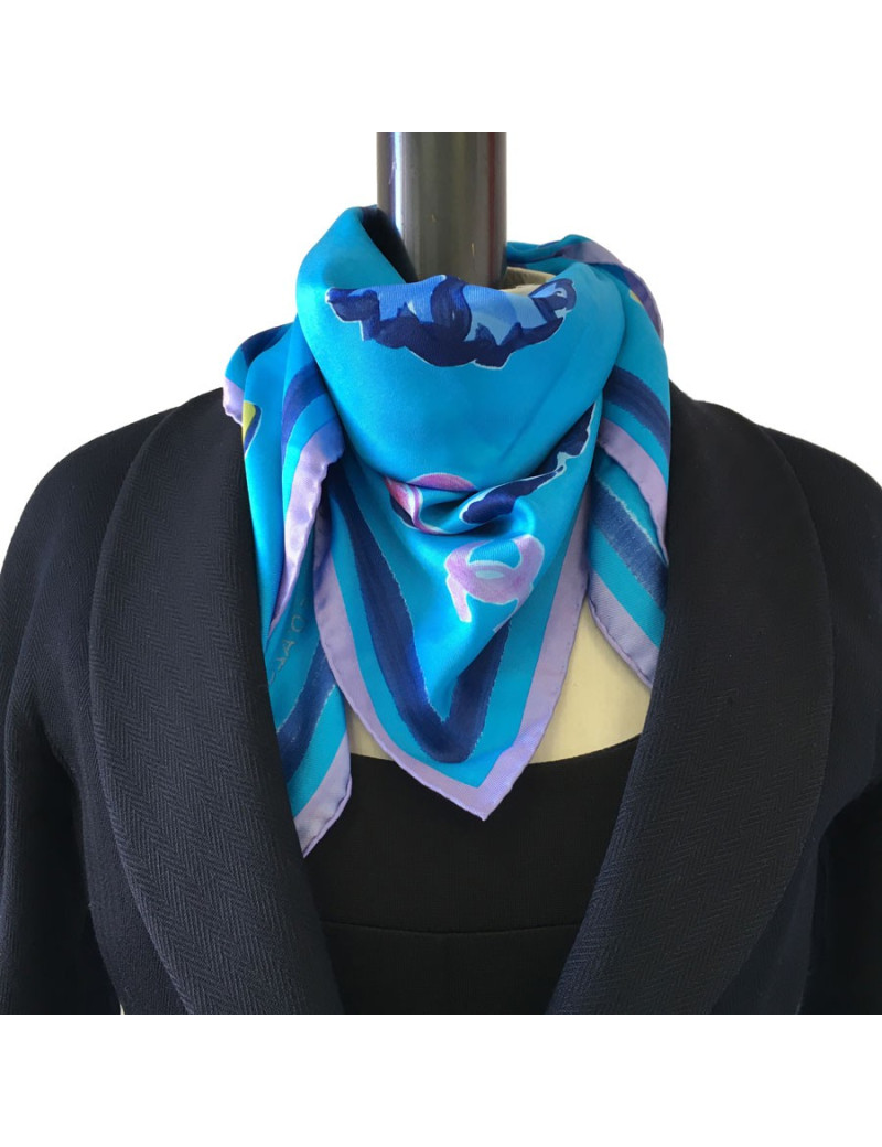 xxx Foulard CHANEL "Cote d'azur" en soie bleue