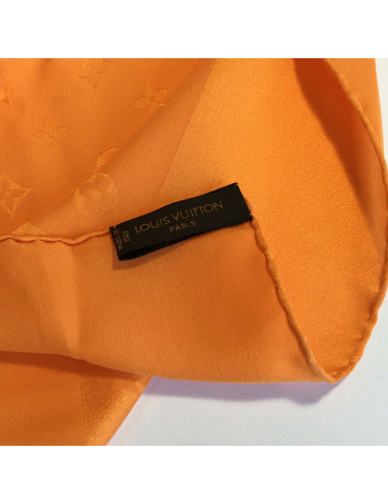 Foulard LOUIS VUITTON en soie orange