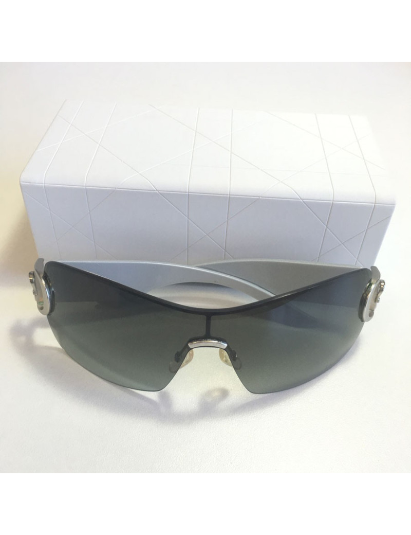 Lunettes de soleil DIOR oversize en plastique