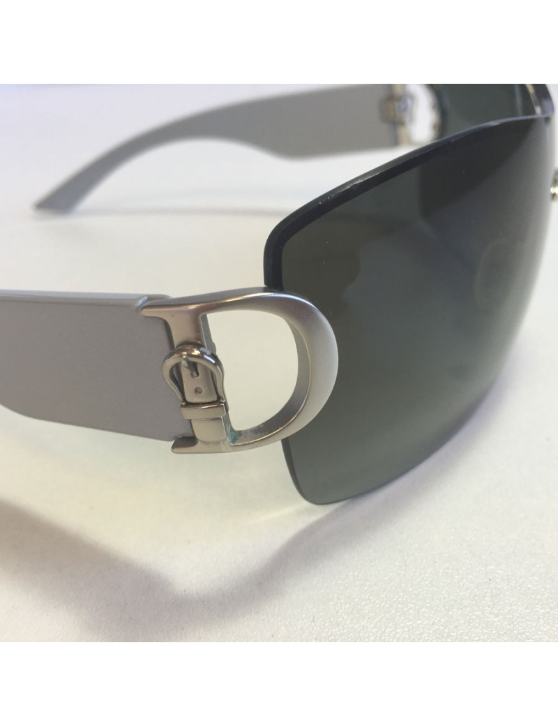 Lunettes de soleil DIOR oversize en plastique