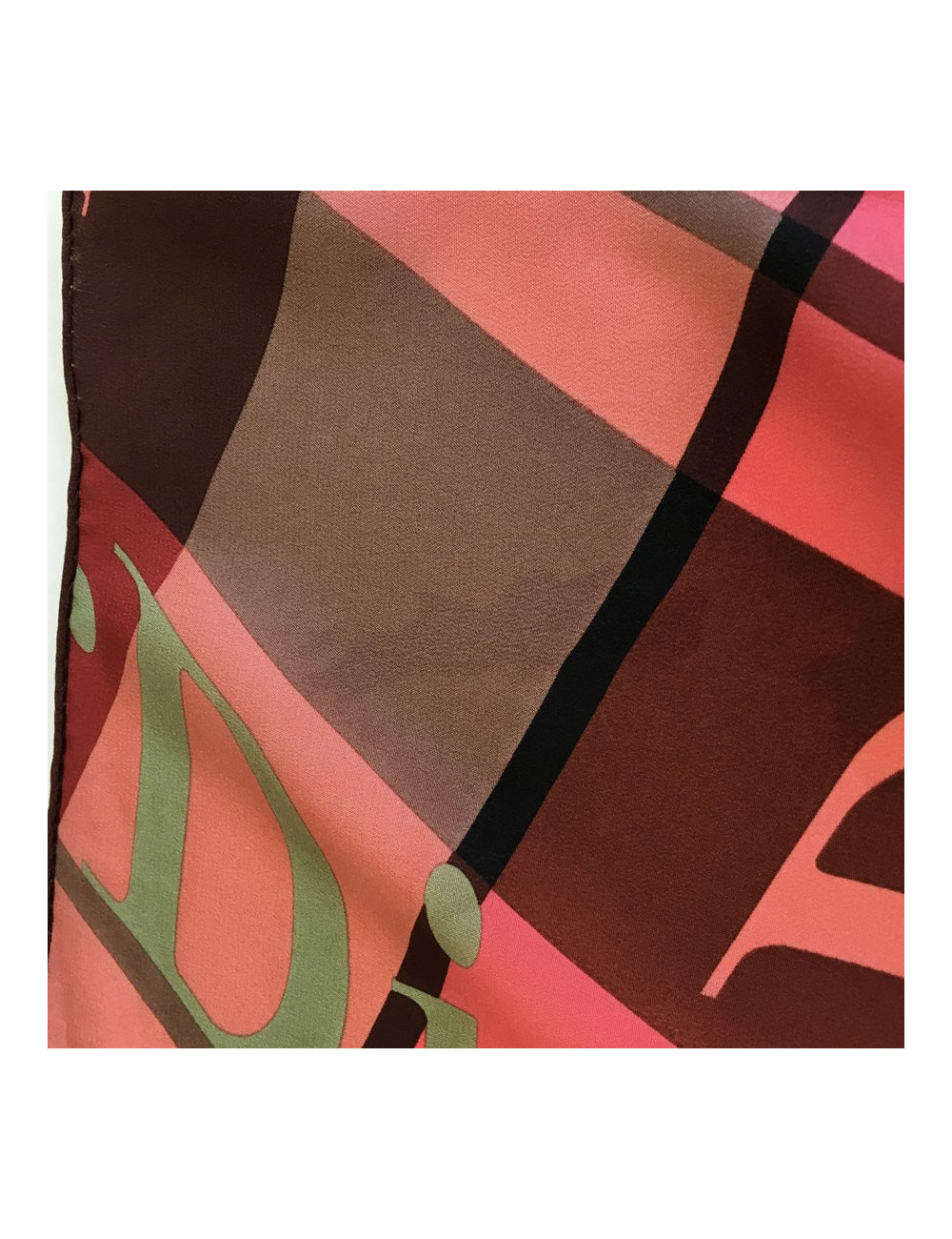 Foulard CHRISTIAN DIOR en soie rose