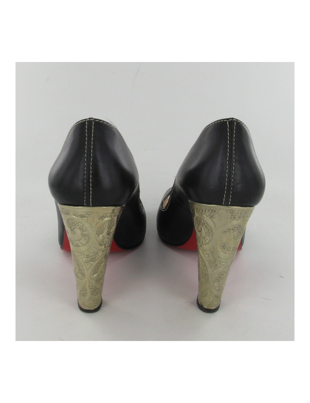 Escarpins T37.5 LOUBOUTIN