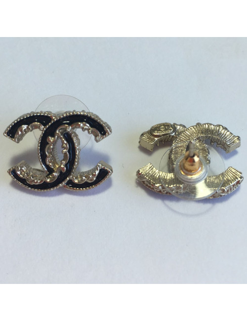 Earrings CHANEL CC black enamel nails and metal serrated pale gold