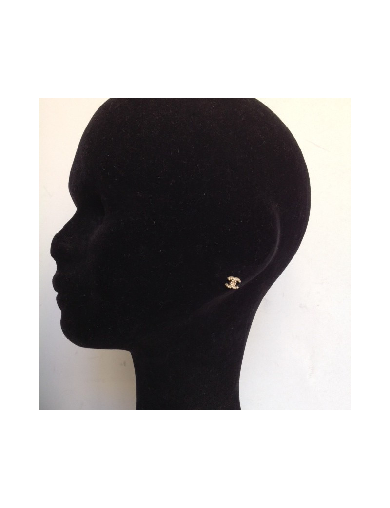 Boucles d'oreille CHANEL "CC" or pâle
