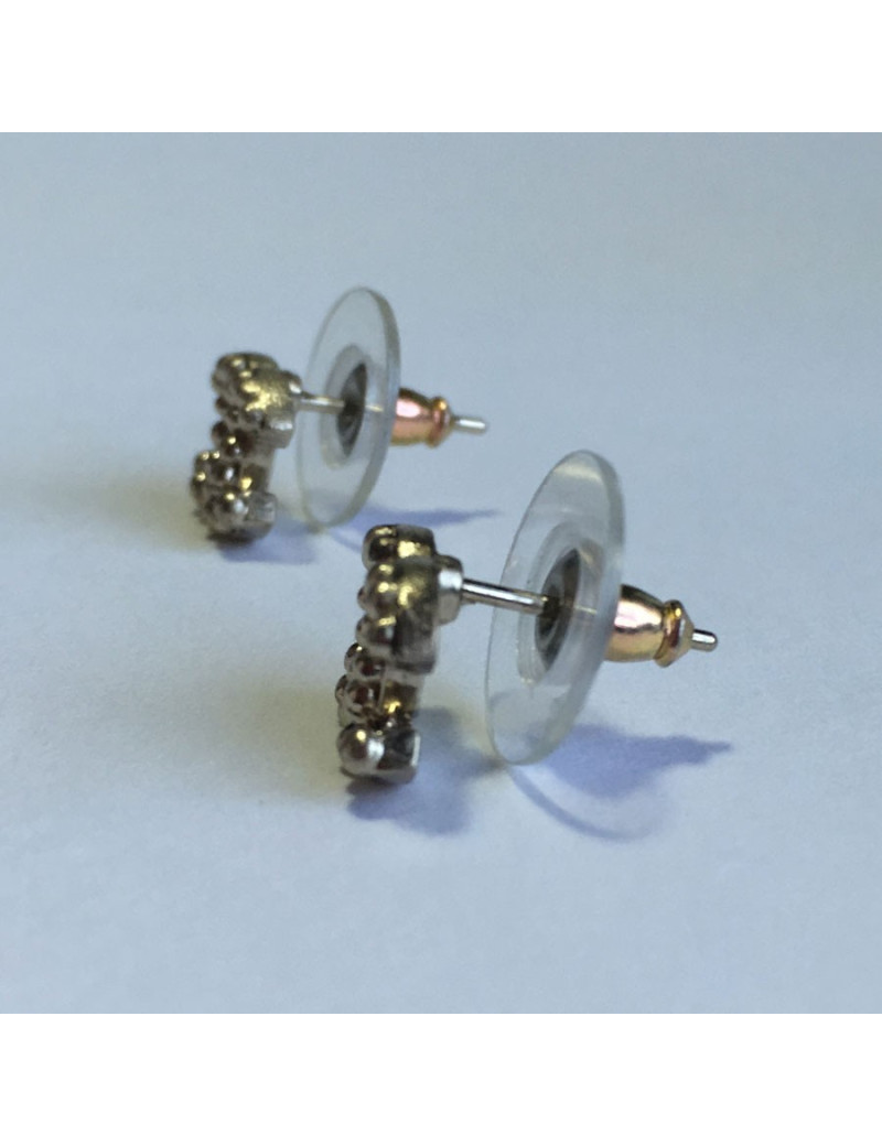 Boucles d'oreille CHANEL "CC" or pâle