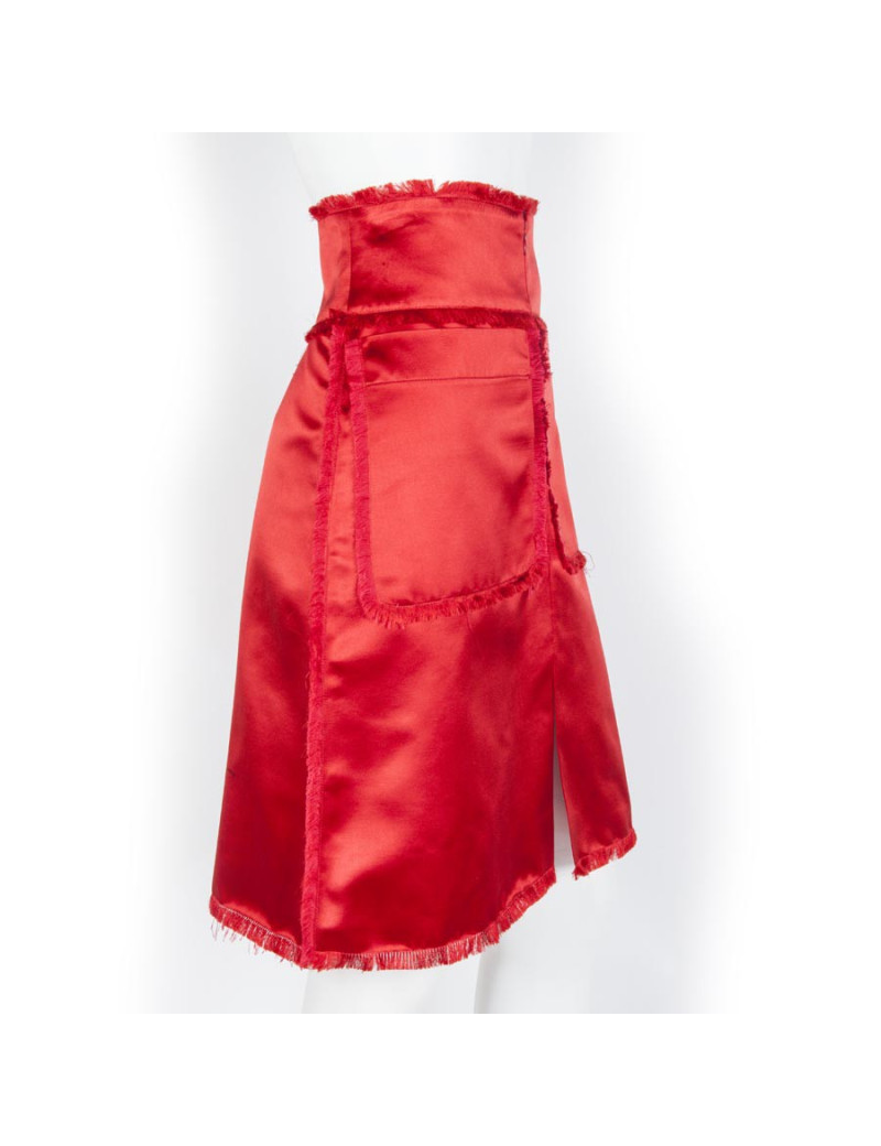 CHANEL T38 en red Duchess silk skirt