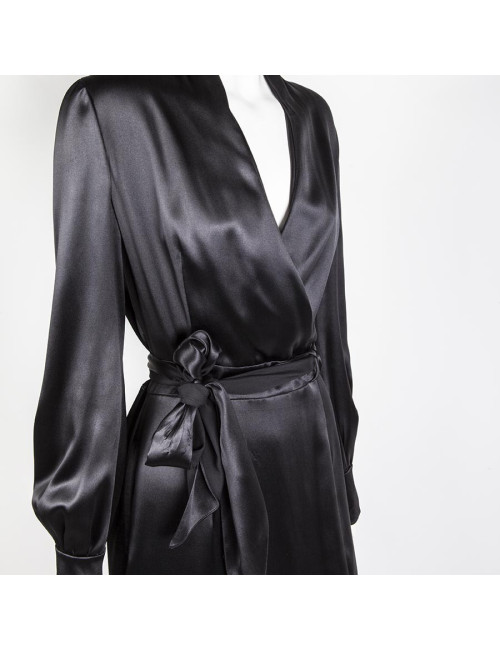 Robe YVES SAINT LAURENT T 38 FR en soie noire