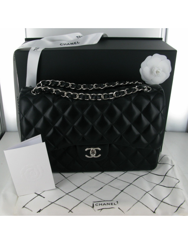 Jumbo cuir noir CHANEL