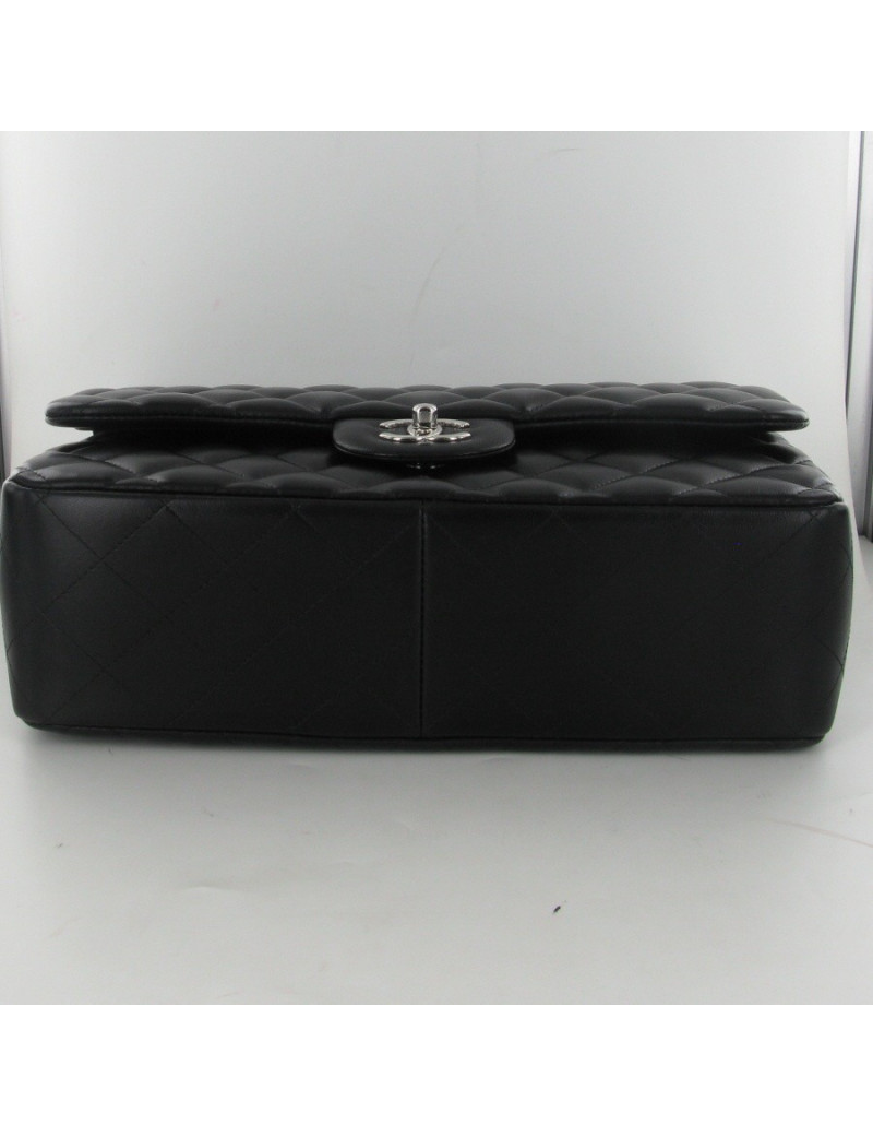 Jumbo cuir noir CHANEL