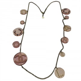 CHANEL necklace in plexi pink