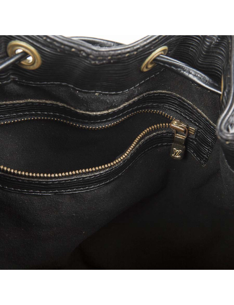 Sac à main Noé LOUIS VUITTON NM cuir épi noir