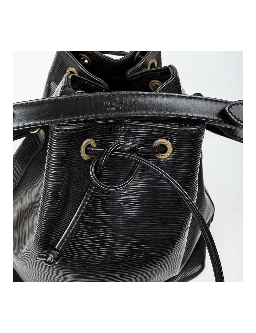 Sac à main Noé LOUIS VUITTON NM cuir épi noir