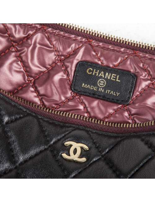 CHANEL black quilted pouch