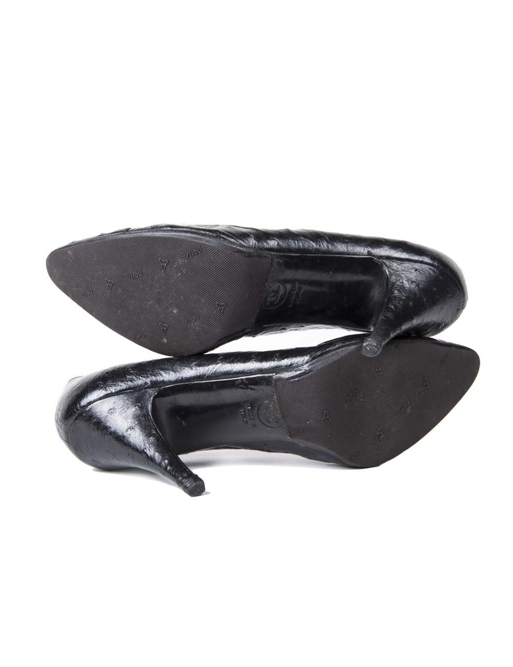Escarpins Chanel T. cuir autruche noir