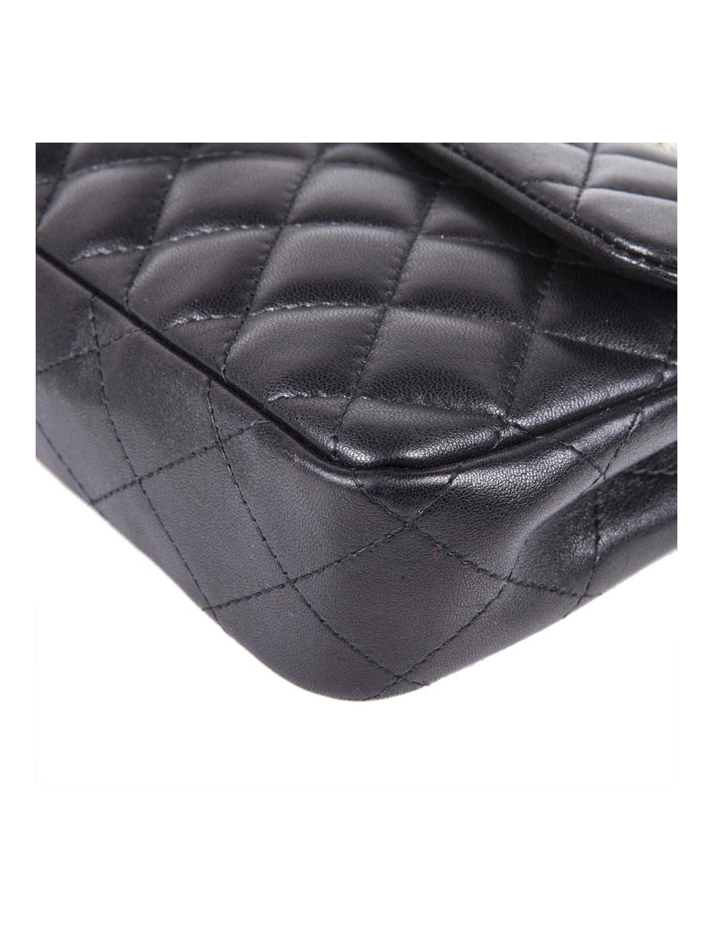 Sac CHANEL baguette cuir noir matelassé