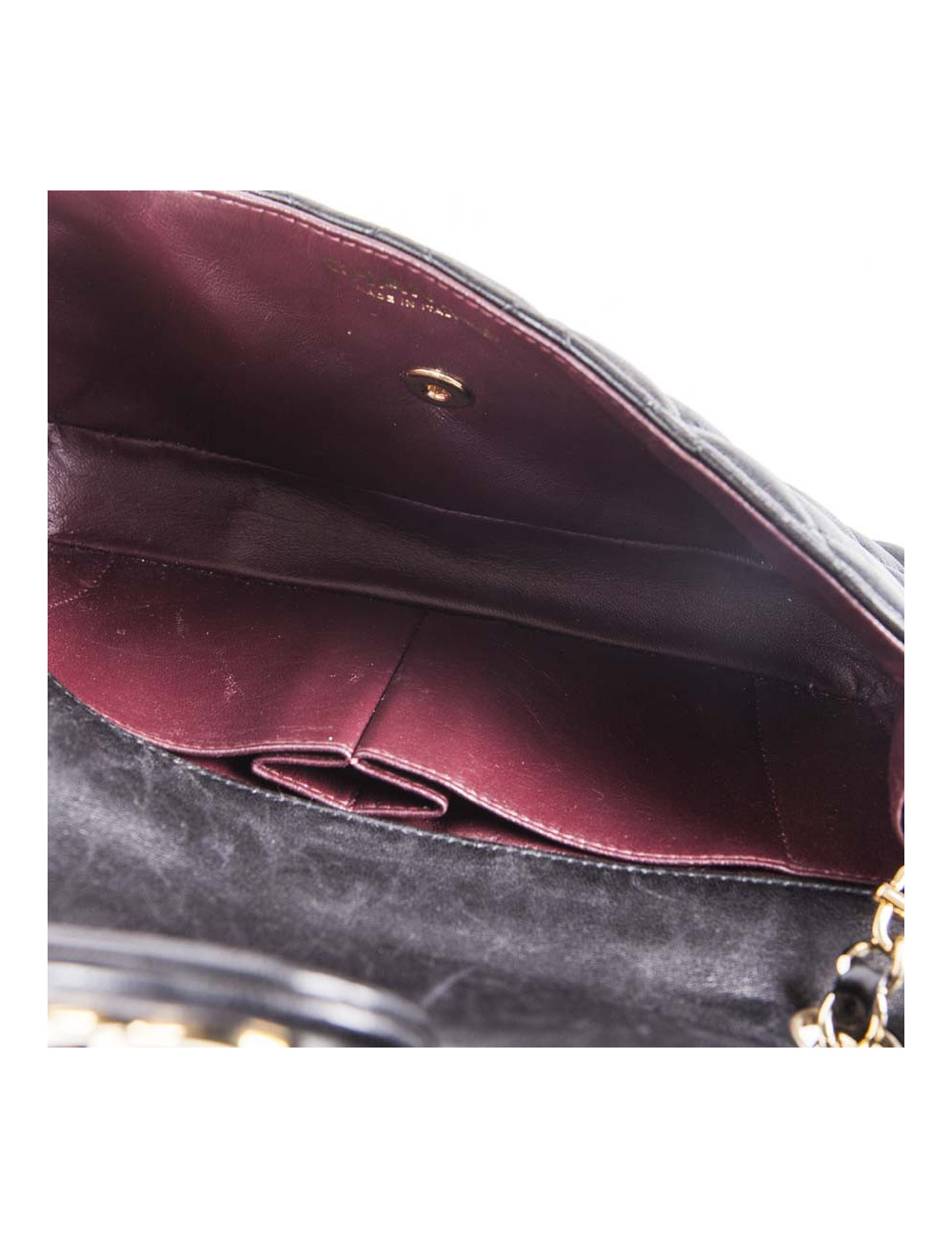 Sac CHANEL baguette cuir noir matelassé