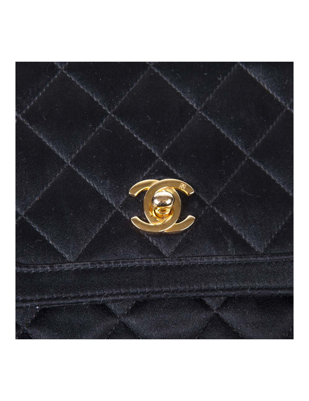 Sac du soir CHANEL en satin noir