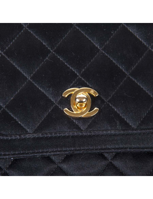 Sac du soir CHANEL en satin noir