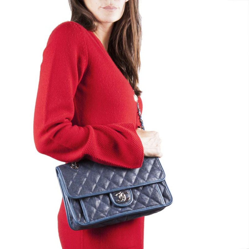 CHANEL clutch in red patent leather - VALOIS VINTAGE PARIS
