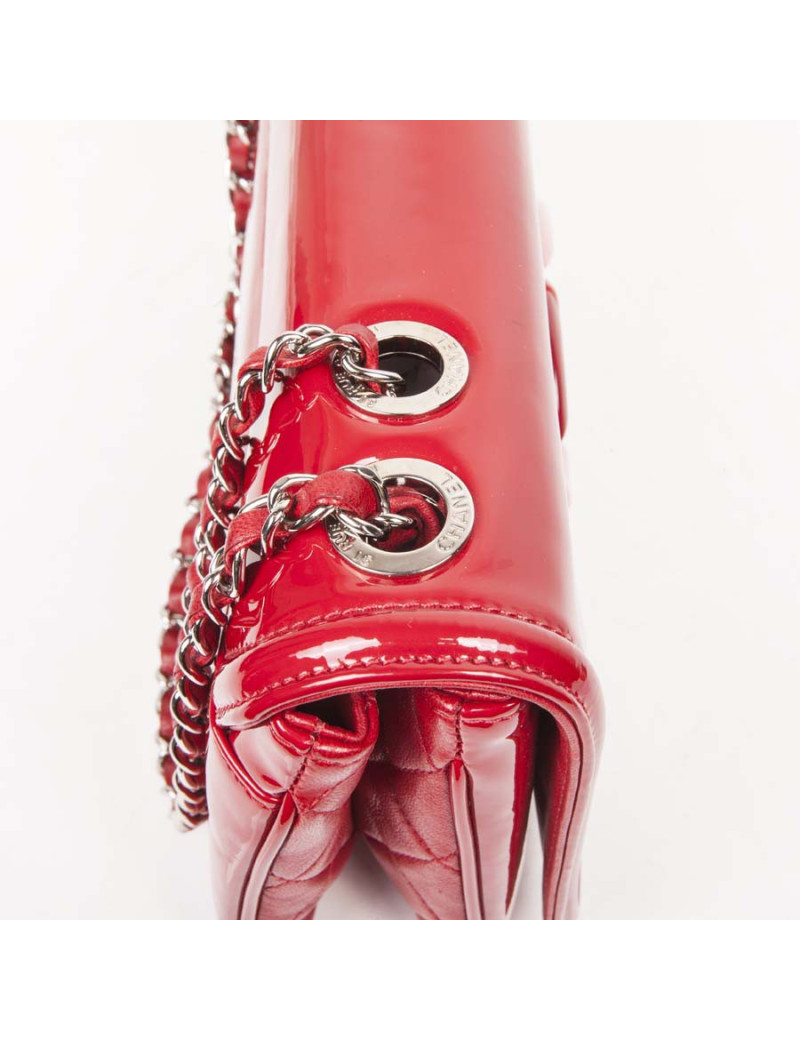 Sac CHANEL matelassé cuir et vernis rouge