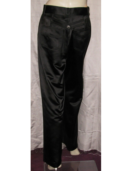 Pantalon style baggy en soie noire CHANEL