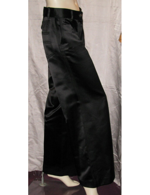 Pantalon style baggy en soie noire CHANEL