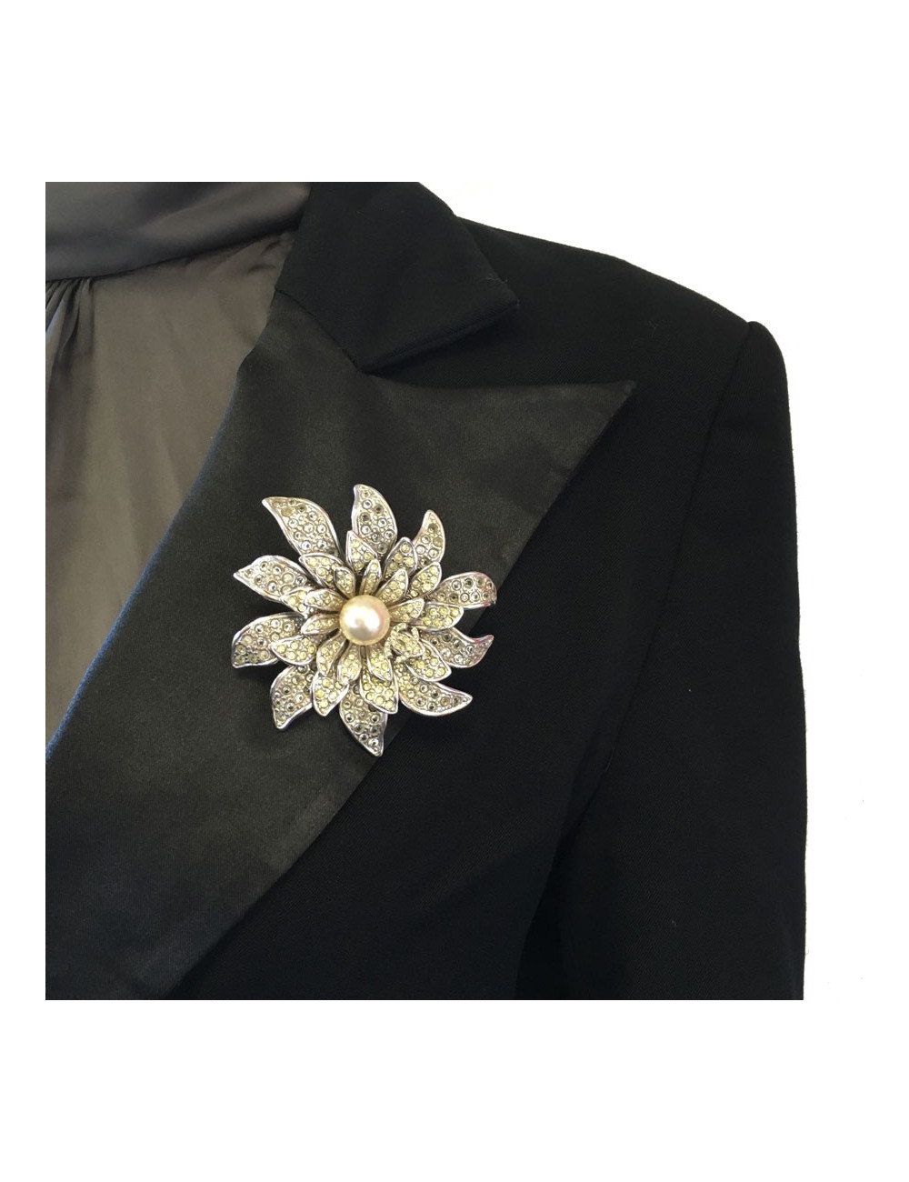 Broche CHANEL Couture