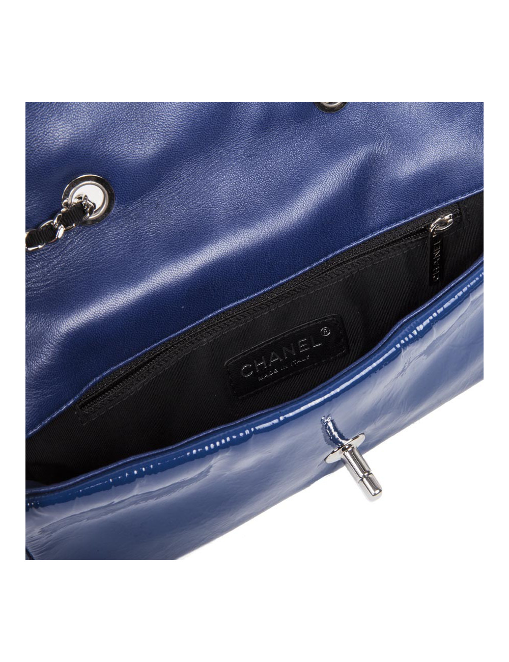 Sac baguette CHANEL cuir verni bleu et noir