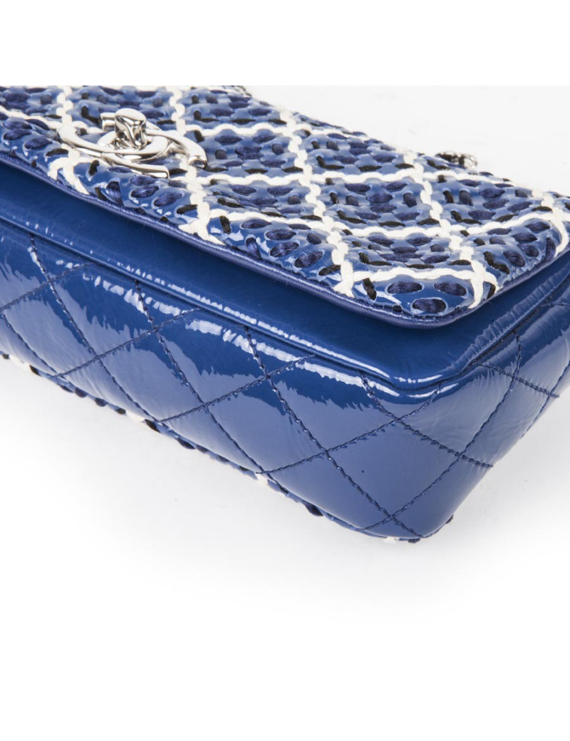 Blue and black wand CHANEL patent leather bag