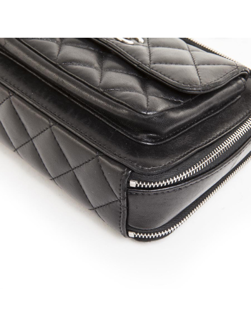 Mini sac CHANEL cuir matelassé noir 