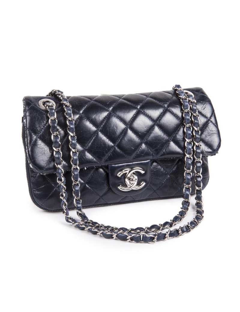 CHANEL flap bag in navy blue bi-material leather and tweed