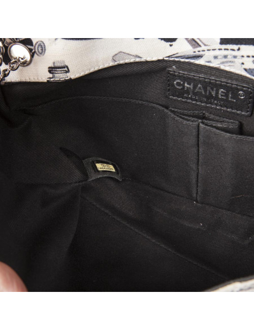 Chanel Timeless flap bag in white and black canvas