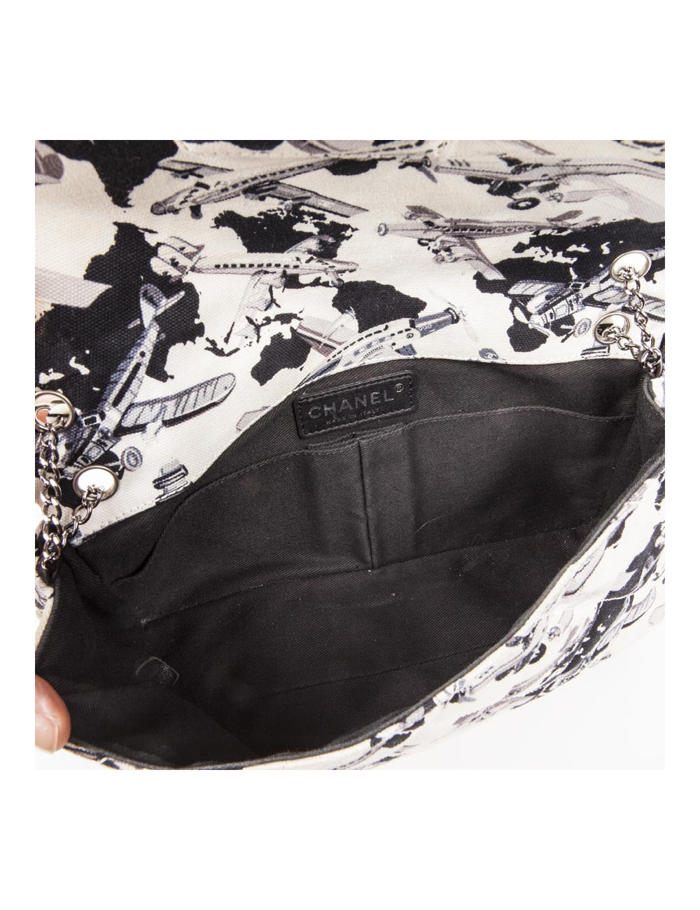 Chanel Timeless flap bag in white and black canvas