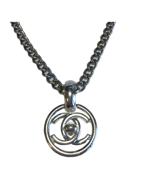Collier CHANEL en métal argenté