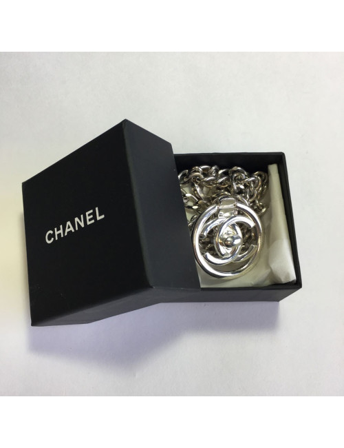 CHANEL necklace in silver