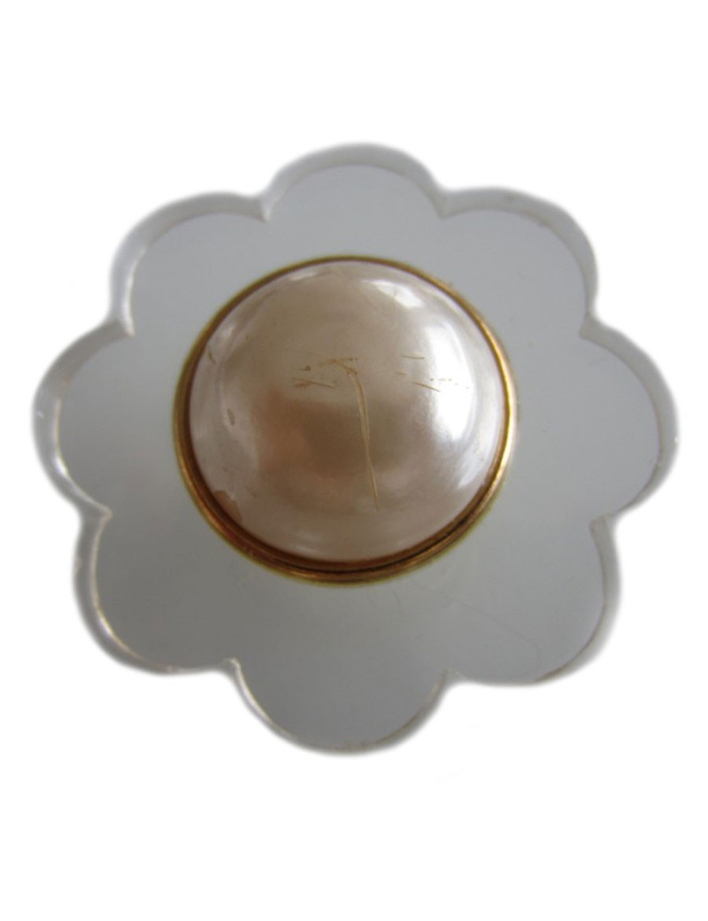 Couture CHANEL Pearl Pearl ear clips