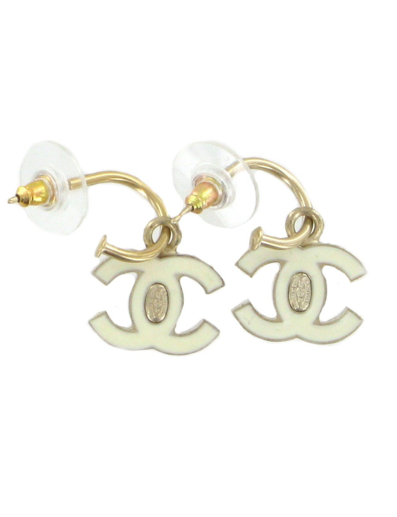 CHANEL 'CC' ecru email Creole ear studs