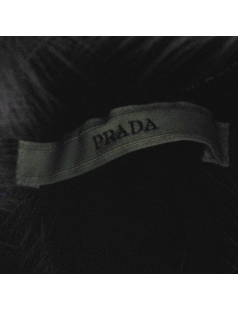 Toque en fourrure violette PRADA