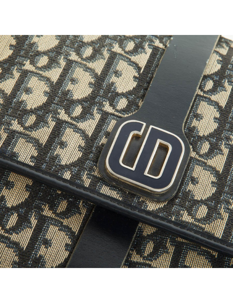 a reparer Sac CHRISTIAN DIOR Vintage