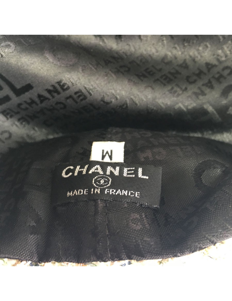 CHANEL size M tweed Cap