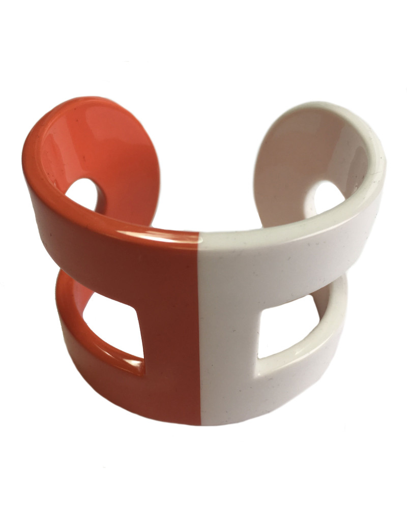 Bracelet HERMÈS en bois laqué blanc et orange forme H