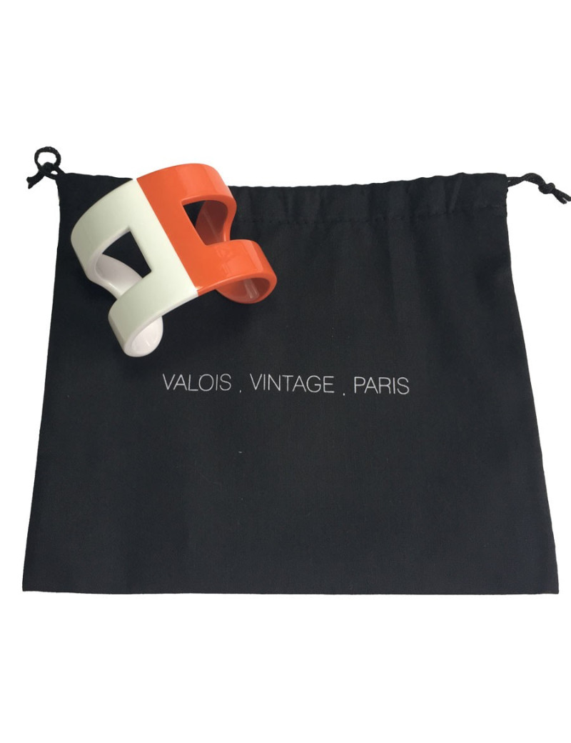Bracelet HERMÈS en bois laqué blanc et orange forme H