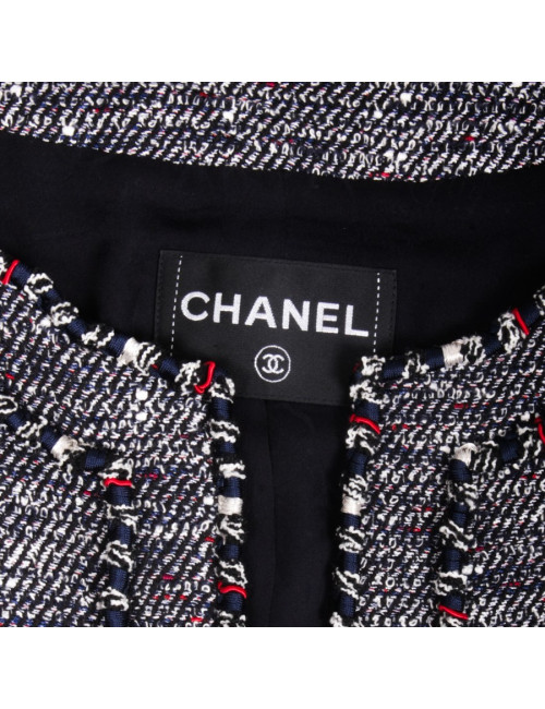 CHANEL T 38 en tweed jacket