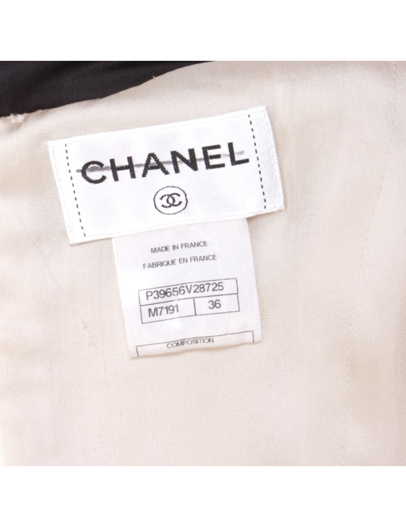 Robe CHANEL T 36 en cachemire et soie blanc cassé 