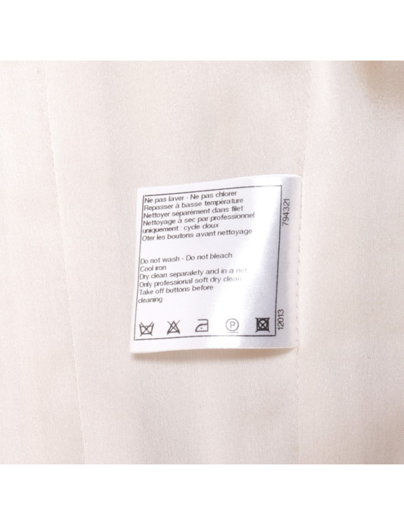 Robe CHANEL T 36 en cachemire et soie blanc cassé 