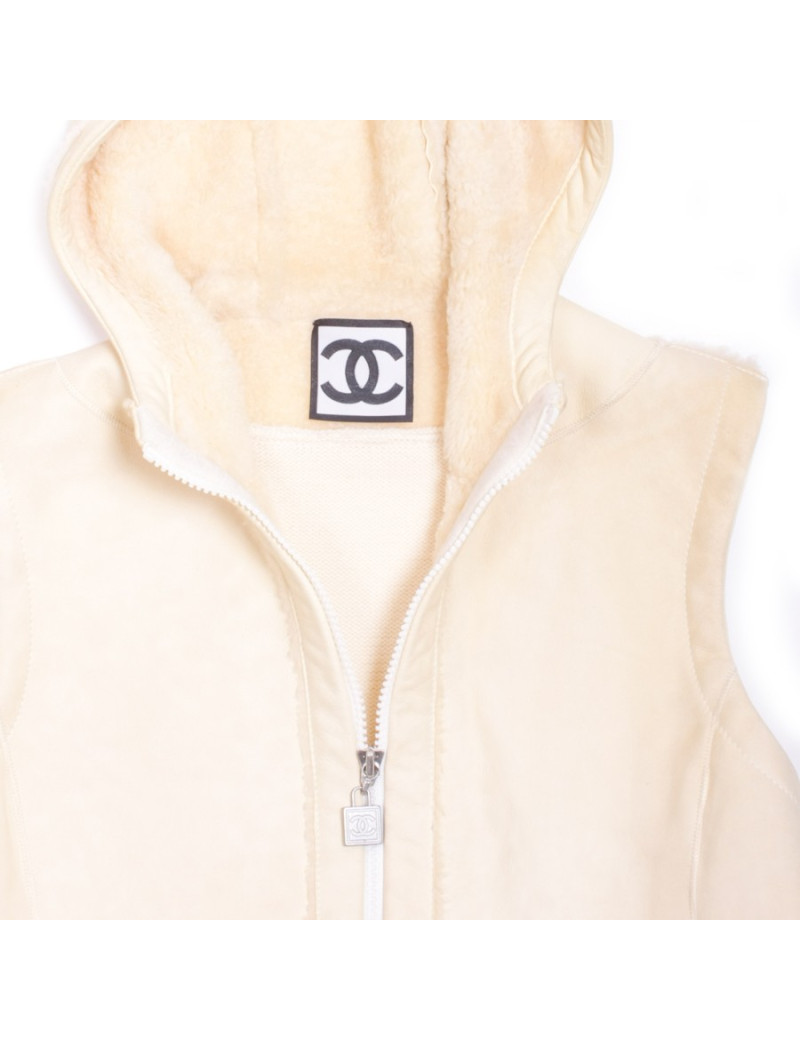 Gilet CHANEL T 40 peau retournée