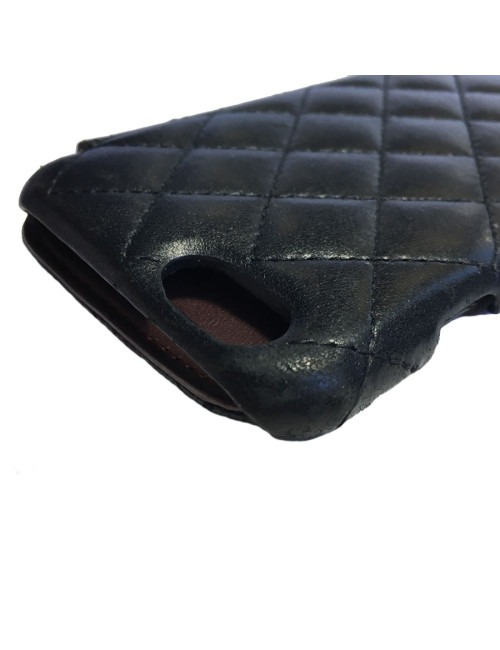Etui  "Iphone 6" CHANEL en cuir matelassé noir